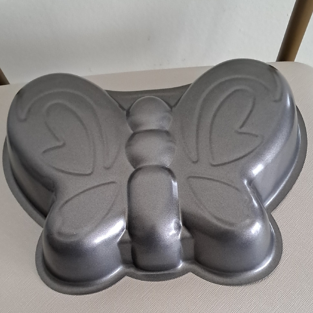 Silver Butterfly Cake Pan